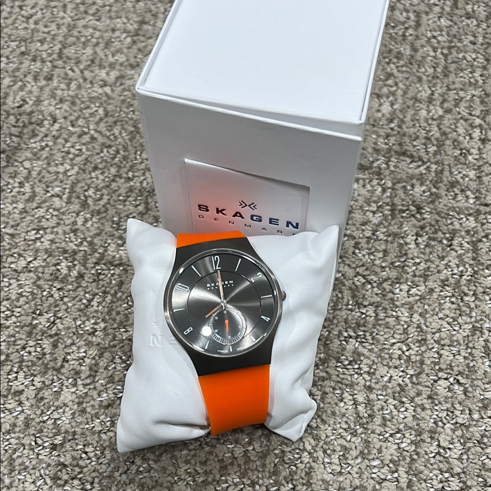 Skagen Orange Strap silicone Watch